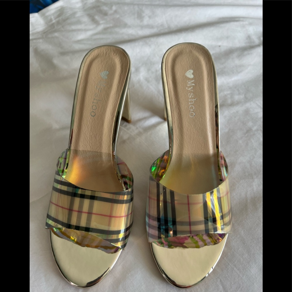 High healer sandals